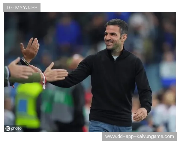 法布雷加斯的科莫,本赛季能在意甲联赛中冲击欧冠席位吗?,科莫 法国